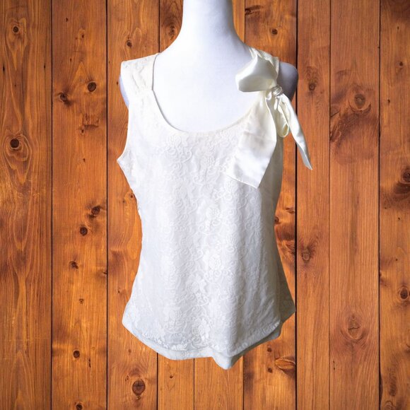 Kenar Women's Large Lace Floral  Coquette Boho Cottagecore Sleeveless Tie Accent - Picture 1 of 7